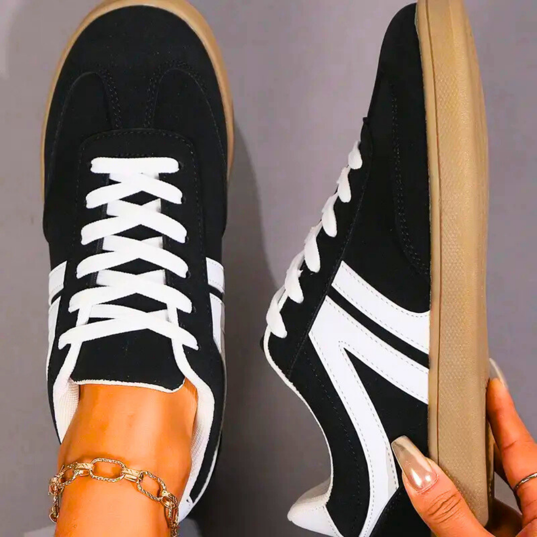 Vela Sneakers